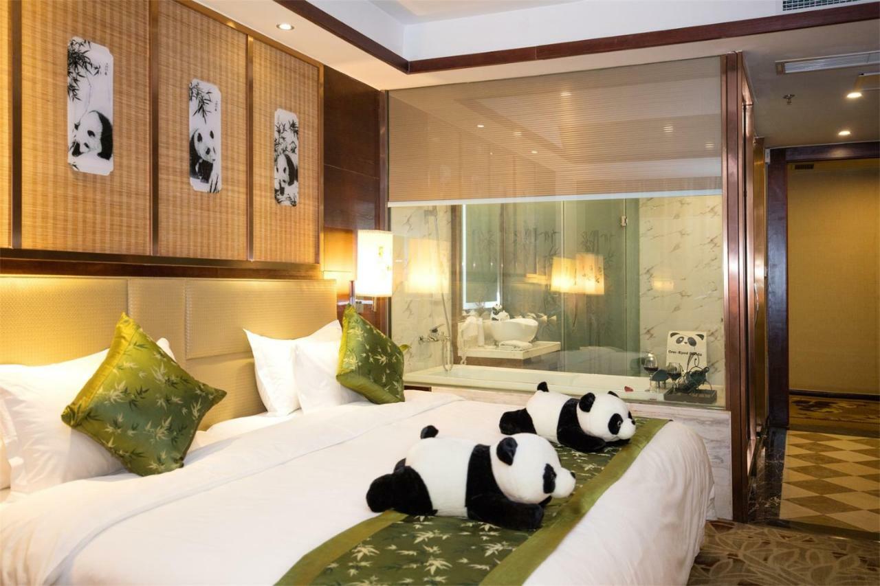 Chengdu Panda Prince Culture Hotel Eksteriør billede